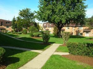 10075 Linda Ln. #2S, Des Plaines, IL 60016