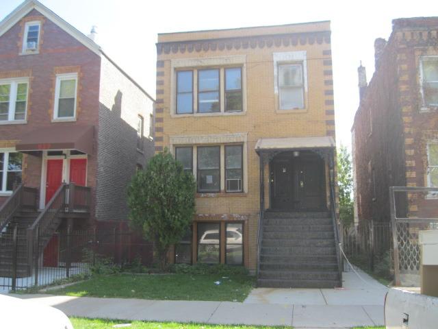 825 N Kolin Ave., Chicago, IL 60651