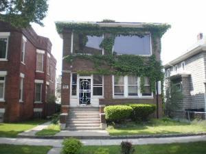 2616 E 74th St., Chicago, IL 60649