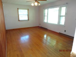 2520 Gilboa Ave., Zion, IL 60099