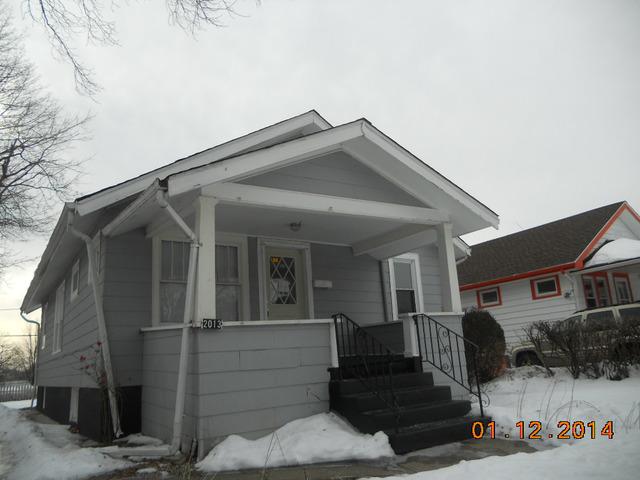2013 Lloyd Ave., Waukegan, IL 60085