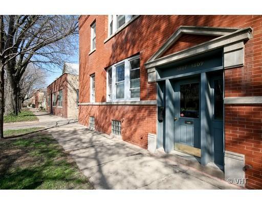 3809 N Ravenswood Ave. #1, Chicago, IL 60613