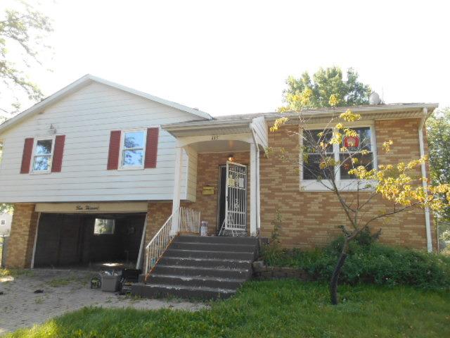 413 Library Ave., Streamwood, IL 60107