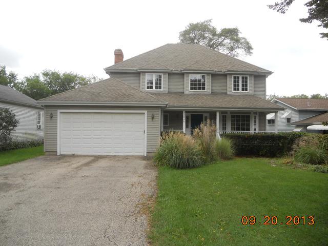 33246 N Valley View Dr., Grayslake, IL 60030