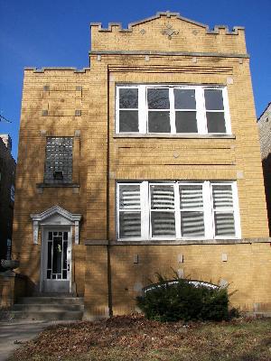 6610 N Artesian Ave., Chicago, IL 60645