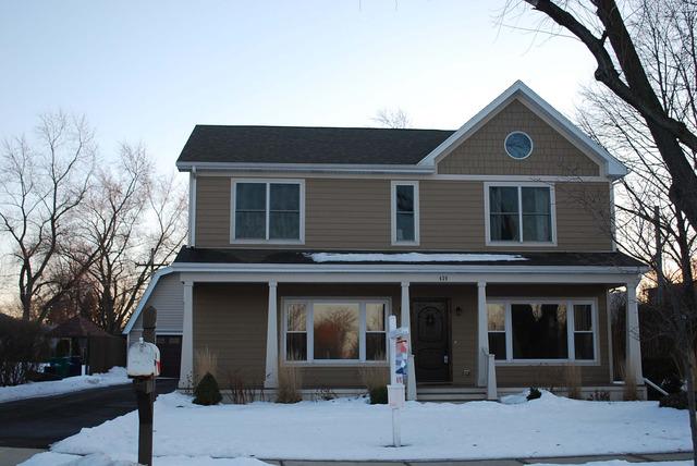 439 Marcus Dr., Lombard, IL 60148