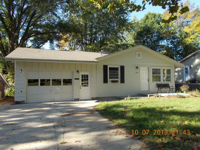 400 River Dr., Dekalb, IL 60115