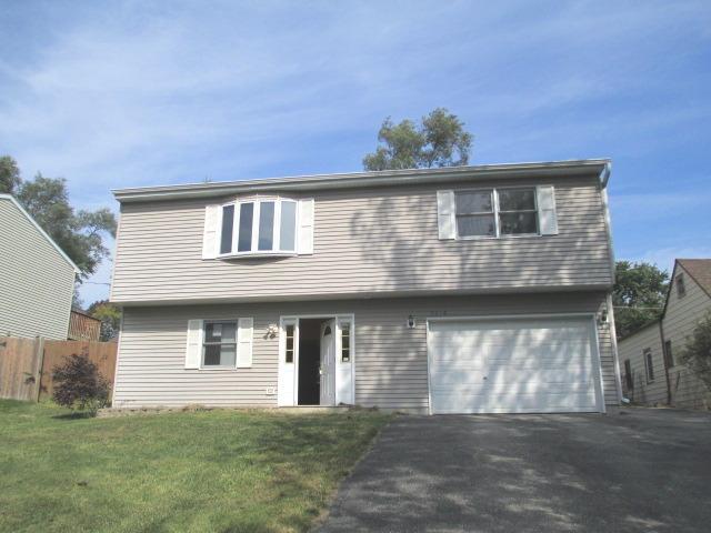 5418 Hillside Dr., Mchenry, IL 60050