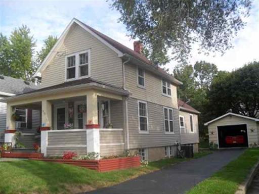 416 E 3rd St., Dixon, IL 61021