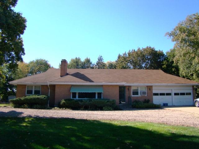 159 Dundee Ave., East Dundee, IL 60118