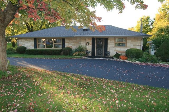 6017 Terra Cotta Rd., Crystal Lake, IL 60014