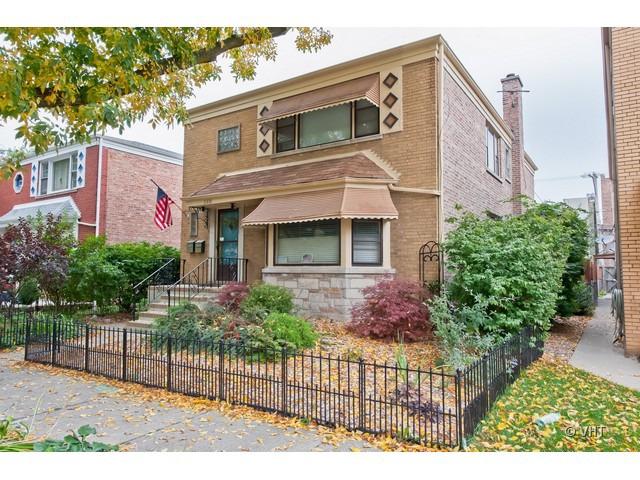 2418 W Jarvis Ave., Chicago, IL 60645