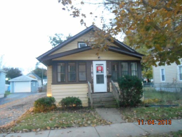 527 N View St., Aurora, IL 60506