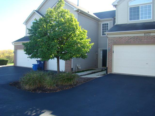 1039 Woodview Ct., Aurora, IL 60502
