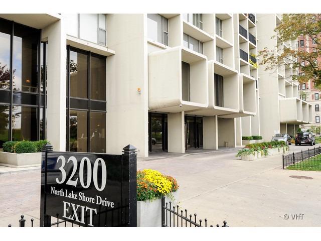 3200 N Lake Shore Dr. #1611, Chicago, IL 60657