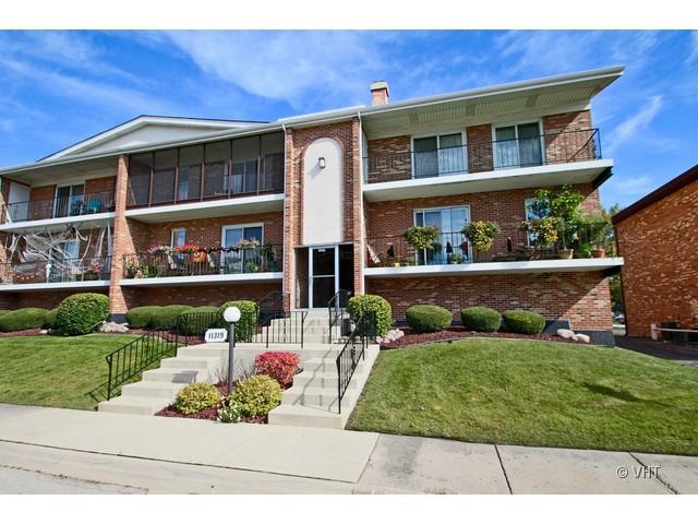 11319 Moraine Dr. #H, Palos Hills, IL 60465