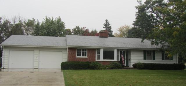 807 Hillcrest Ave., Sycamore, IL 60178