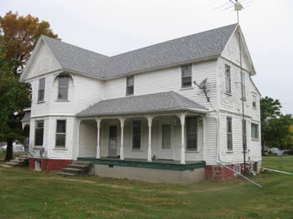 504 Second St., Donovan, IL 60931