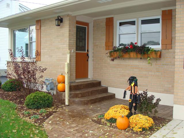 1008 Commercial St., Sycamore, IL 60178
