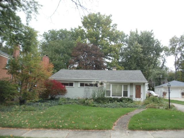 270 Chesterfield Ave., Glen Ellyn, IL 60137