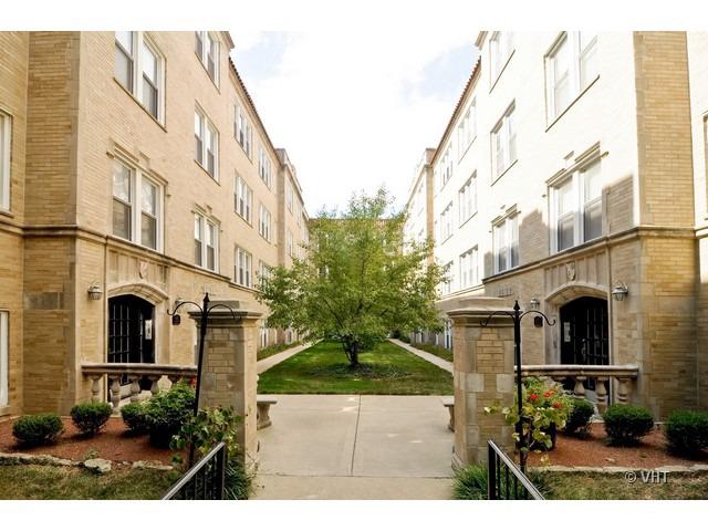 4512 N Ashland Ave. #1E, Chicago, IL 60640