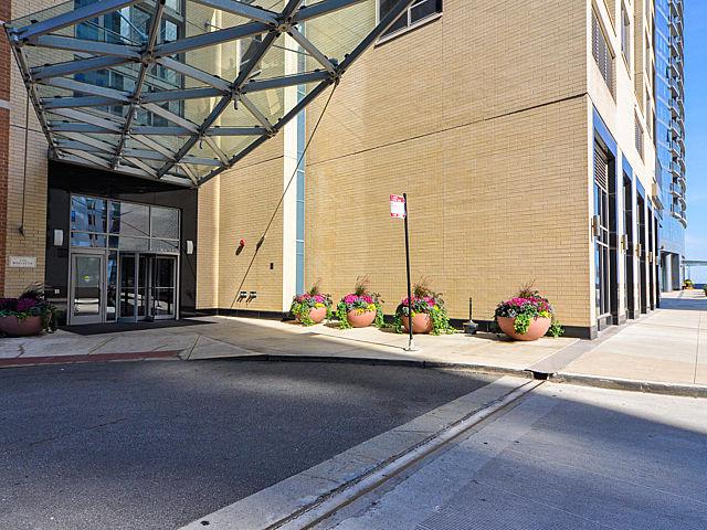 420 E Waterside St. #306, Chicago, IL 60611