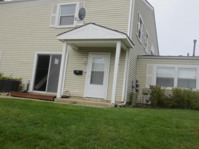 181 Betty Ct. #B, Bartlett, IL 60103