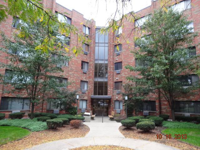 5310 N Chester Ave. #105, Chicago, IL 60656