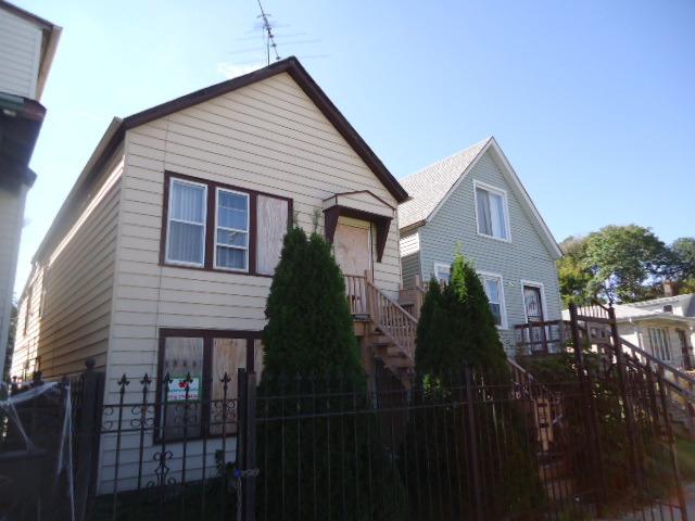 2425 W 34th St., Chicago, IL 60608