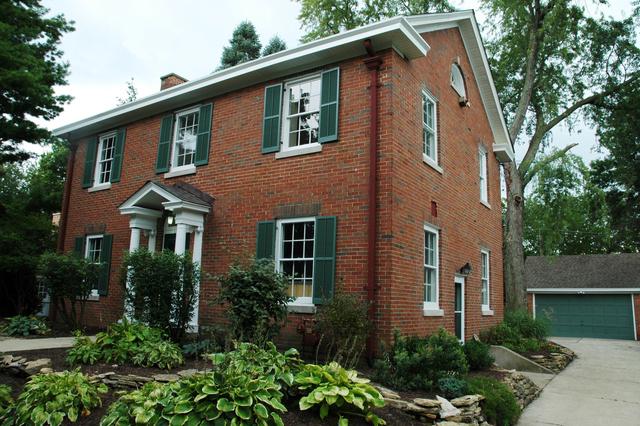 1026 W Downer Pl., Aurora, IL 60506