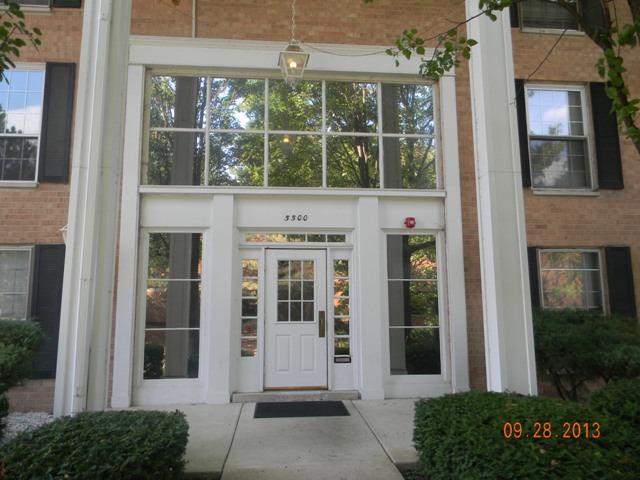 5500 Carriageway Dr. #103, Rolling Meadows, IL 60008
