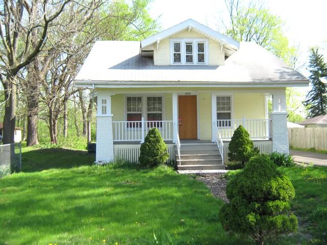 1407 E Washington St., Joliet, IL 60433