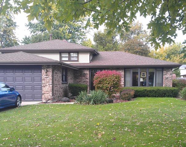 18W720 80th Pl., Downers Grove, IL 60516