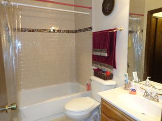 646 Wilbur Ct., Gurnee, IL 60031