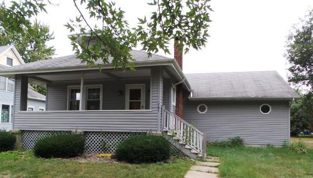 205 S Maple St., Grant Park, IL 60940