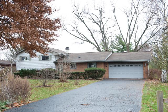 23W039 Hackberry Dr., Glen Ellyn, IL 60137