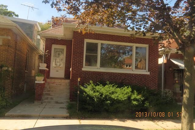 8208 S Kenwood St., Chicago, IL 60619