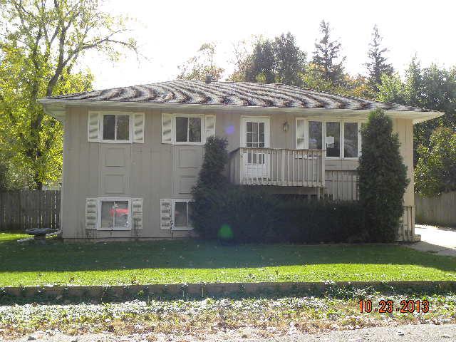 8617 Hillcrest Ave., Crystal Lake, IL 60014