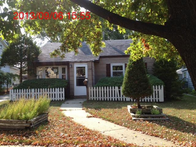 1312 Walnut St., Waukegan, IL 60085