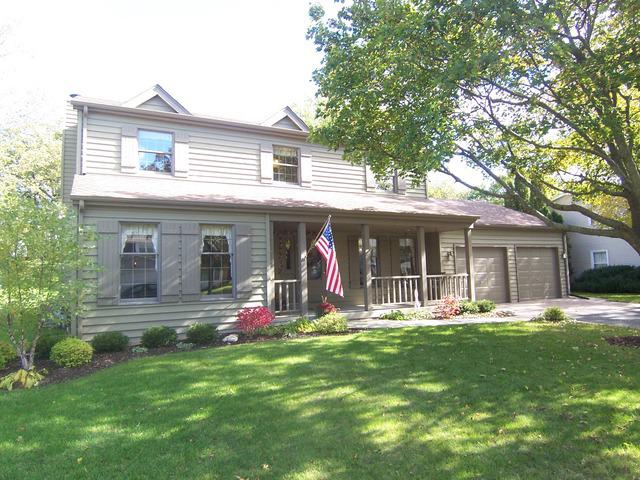 49 N Oriole Tr., Crystal Lake, IL 60014