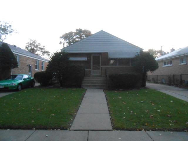 131 Linden Ave., Bellwood, IL 60104