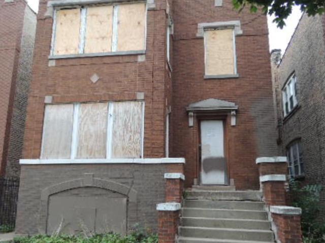 4841 W Nelson Ave., Chicago, IL 60641