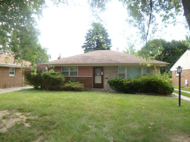 15539 Rose Dr., South Holland, IL 60473