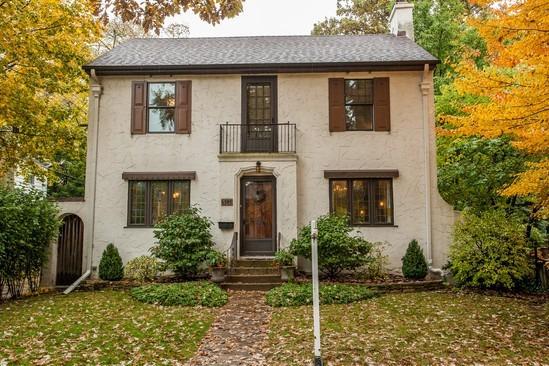514 Eighth St., Wilmette, IL 60091