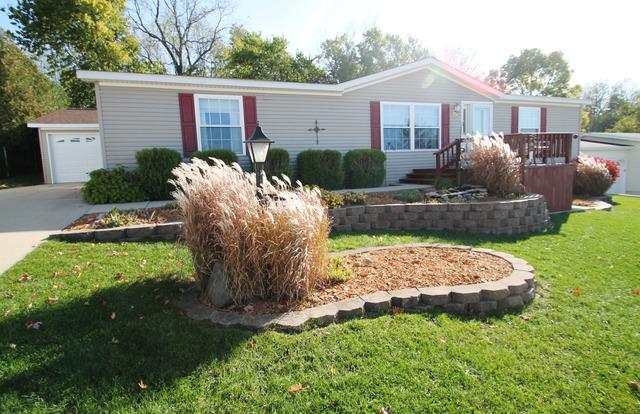 8427 Hickory Tree Ln., Machesney Park, IL 61115