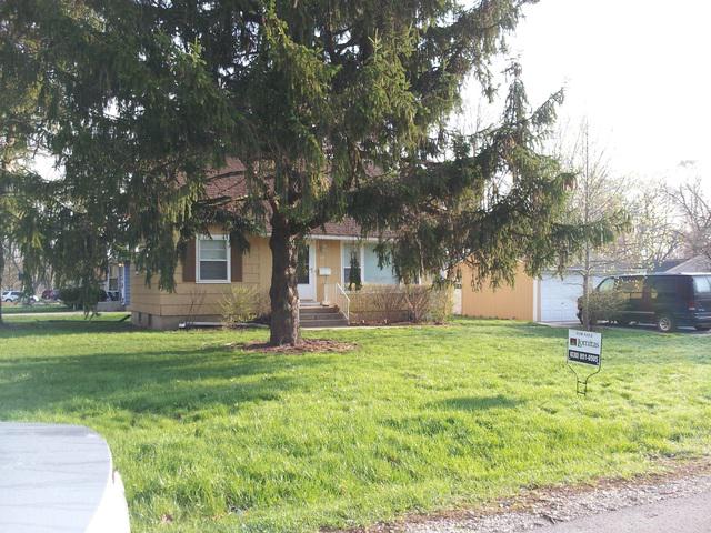 1447 Hoyt Ave., Aurora, IL 60506