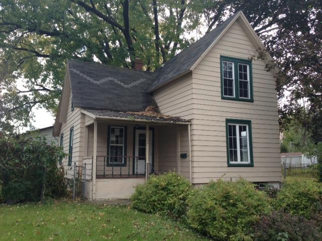1322 E State St., Dekalb, IL 60115