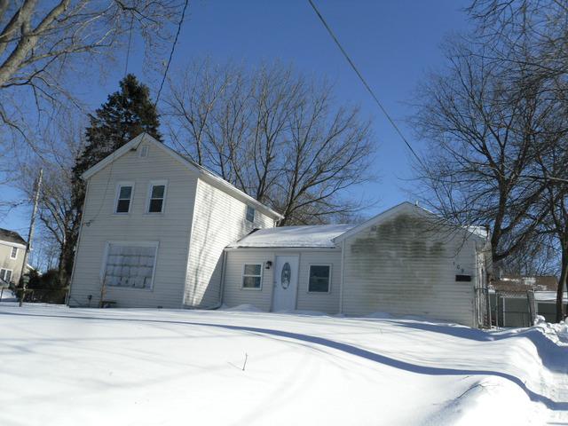 109 S River Rd., Algonquin, IL 60102