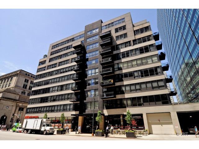 130 S Canal St. #713, Chicago, IL 60606