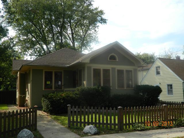 381 Douglas Ave., Crystal Lake, IL 60014